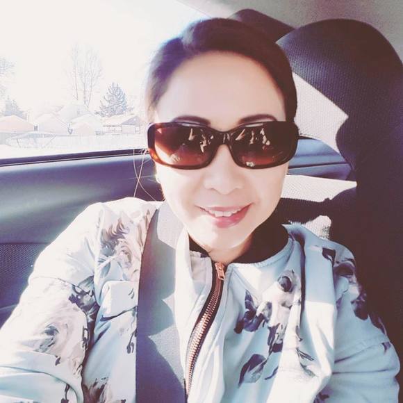 Meet your Posher, Manda - Picture 1 of 1